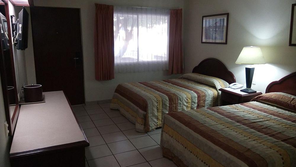 Hotel Bugambilia Hermosillo Dış mekan fotoğraf