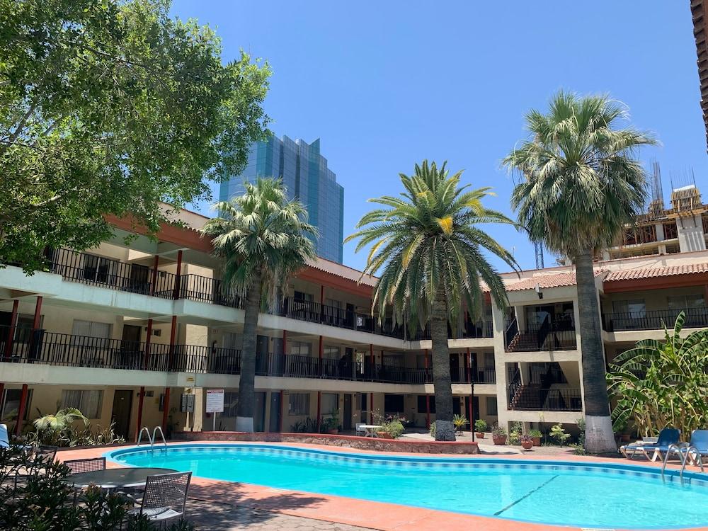 Hotel Bugambilia Hermosillo Dış mekan fotoğraf